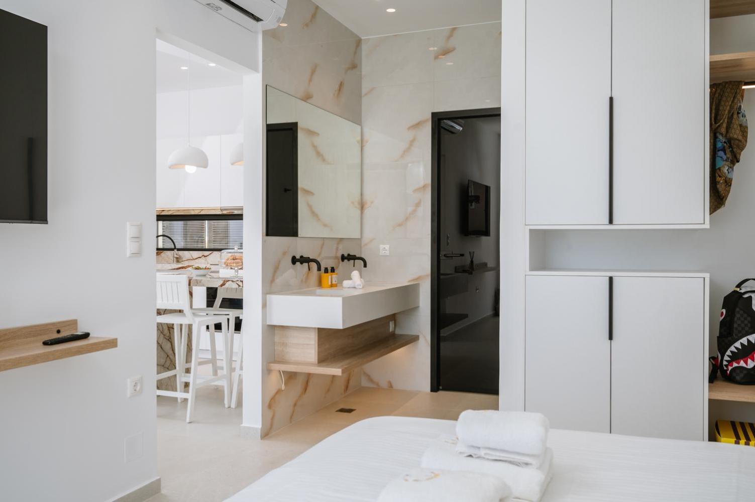 Sardines Luxury Suites Hersonissos  Eksteriør billede